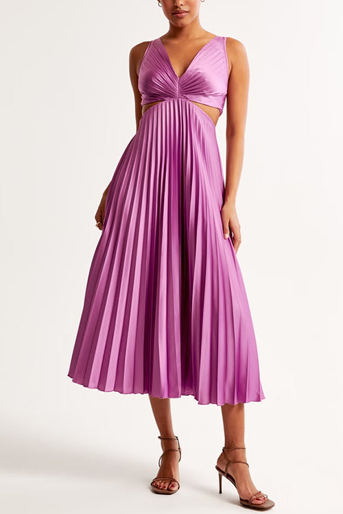 Courtney | Pleated Maxi Dress