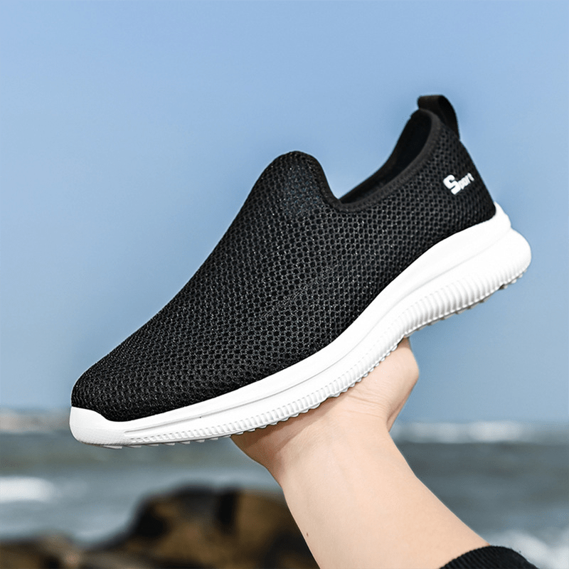 Joshua | Breathable Sneakers